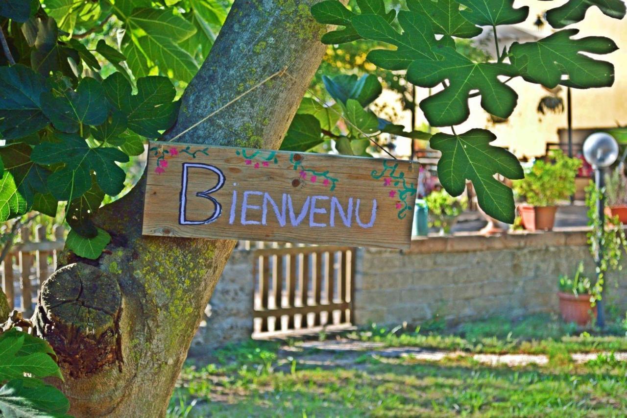 Dependance Miluna Nettuno Exterior photo